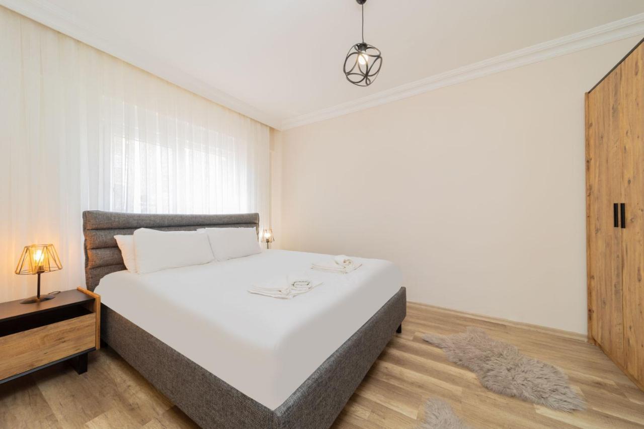 Spacious And Cozy Apartment In Muratpasa Antalya Exterior photo